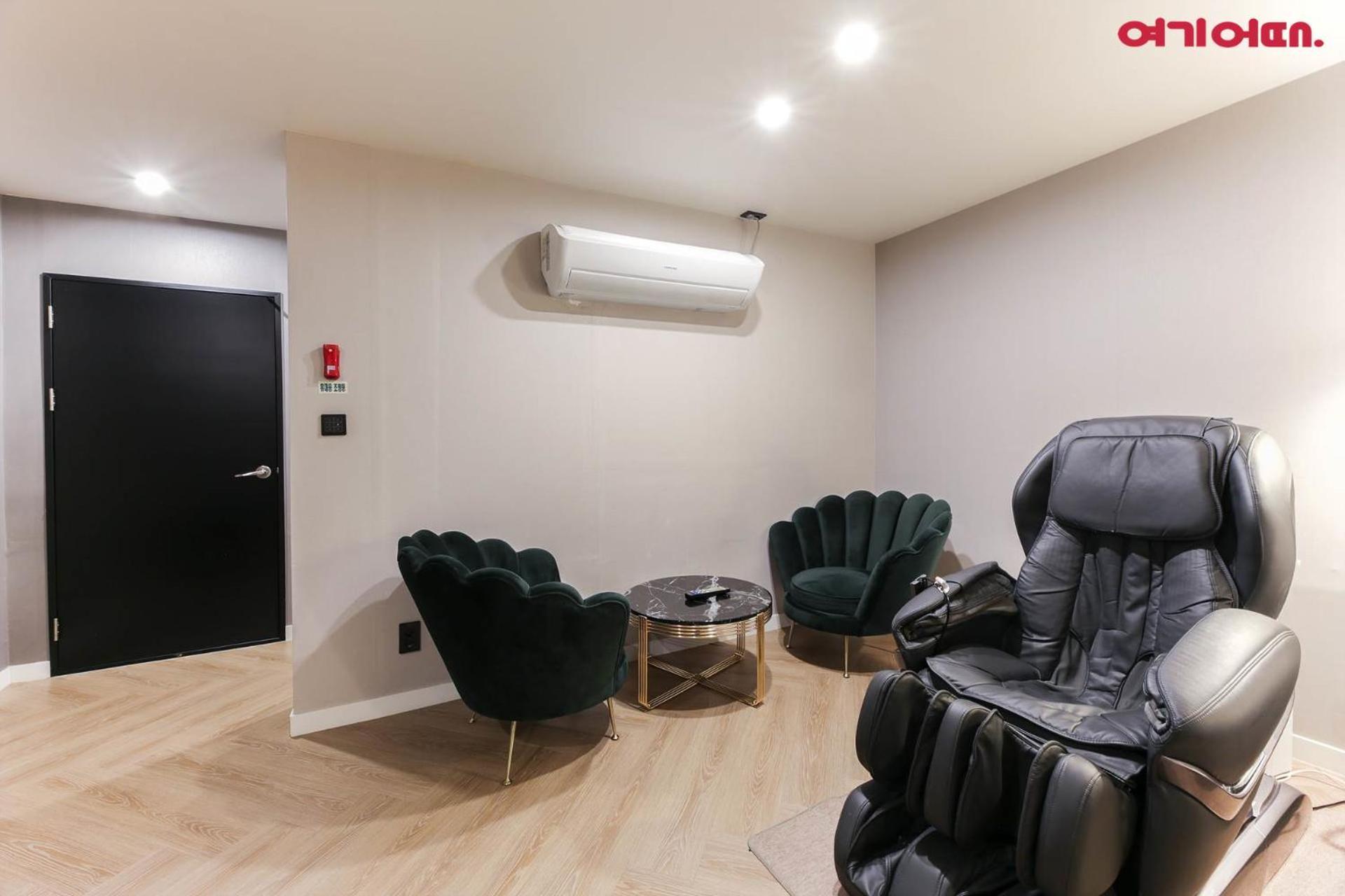 Forest 701 Hotel Тегу Екстер'єр фото