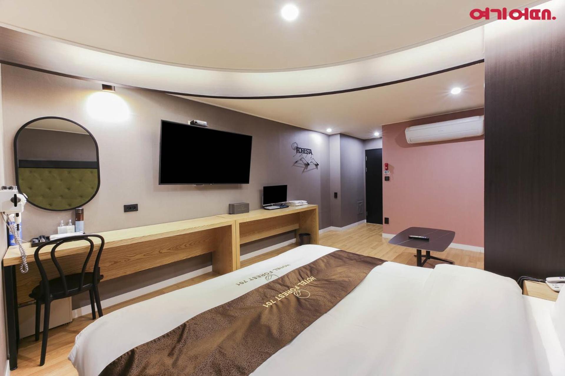 Forest 701 Hotel Тегу Екстер'єр фото