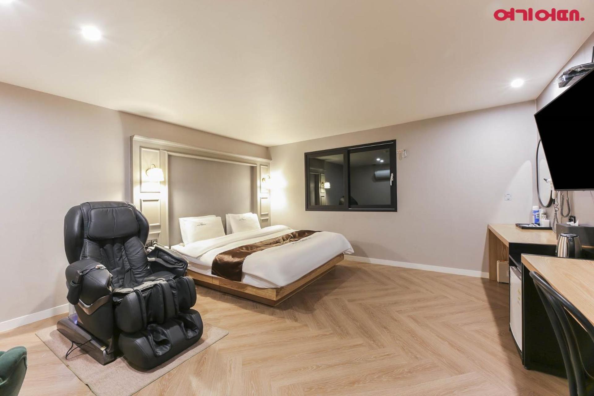 Forest 701 Hotel Тегу Екстер'єр фото