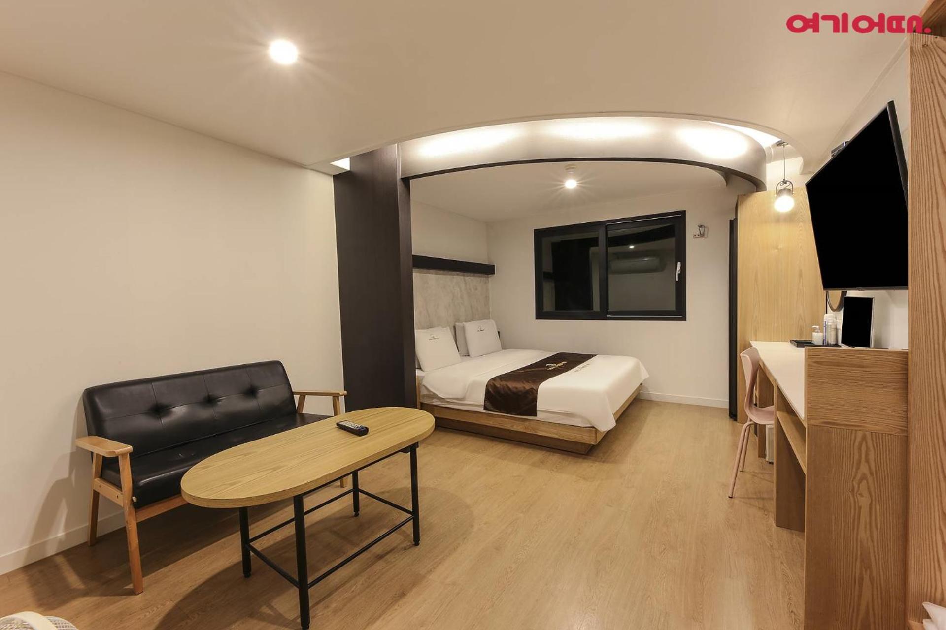 Forest 701 Hotel Тегу Екстер'єр фото